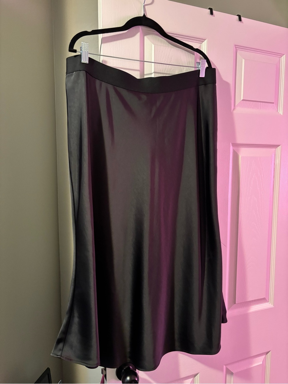 Ava & Viv Black Satin A-Line Midi Skirt